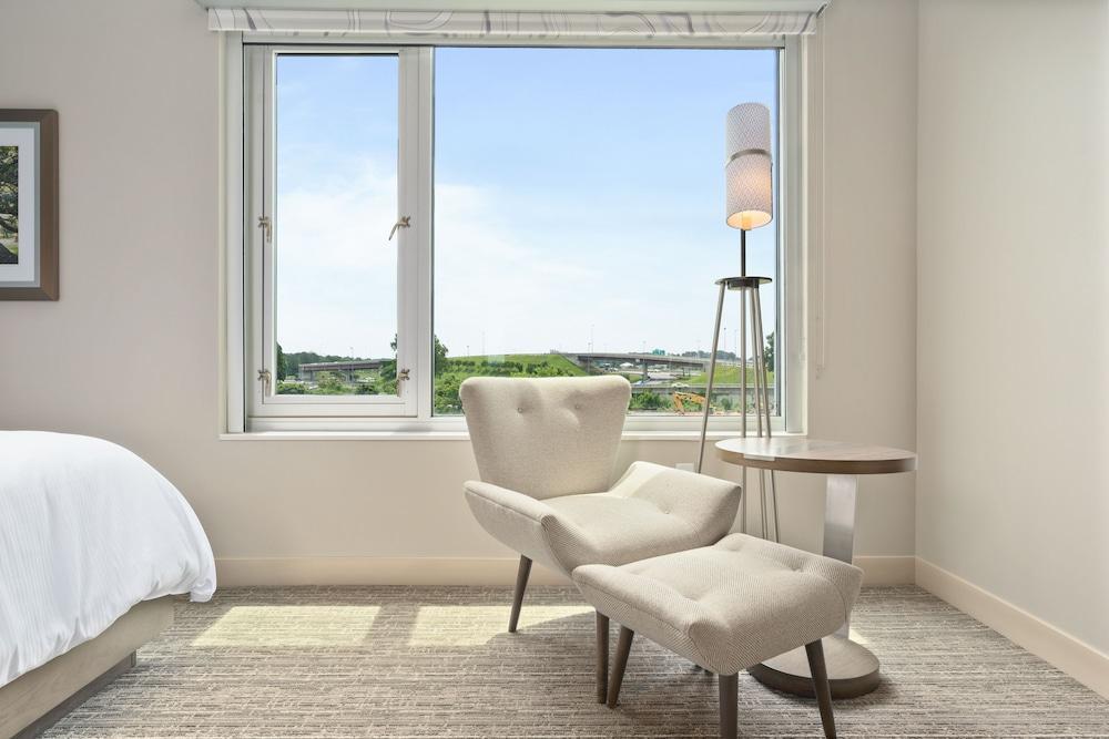 Element Hampton Peninsula Town Center Hotell Eksteriør bilde